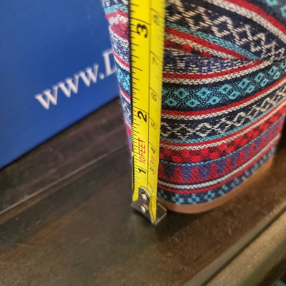 New Modcloth Vibrant Fabric Sandal/Heels - Picture 12 of 12